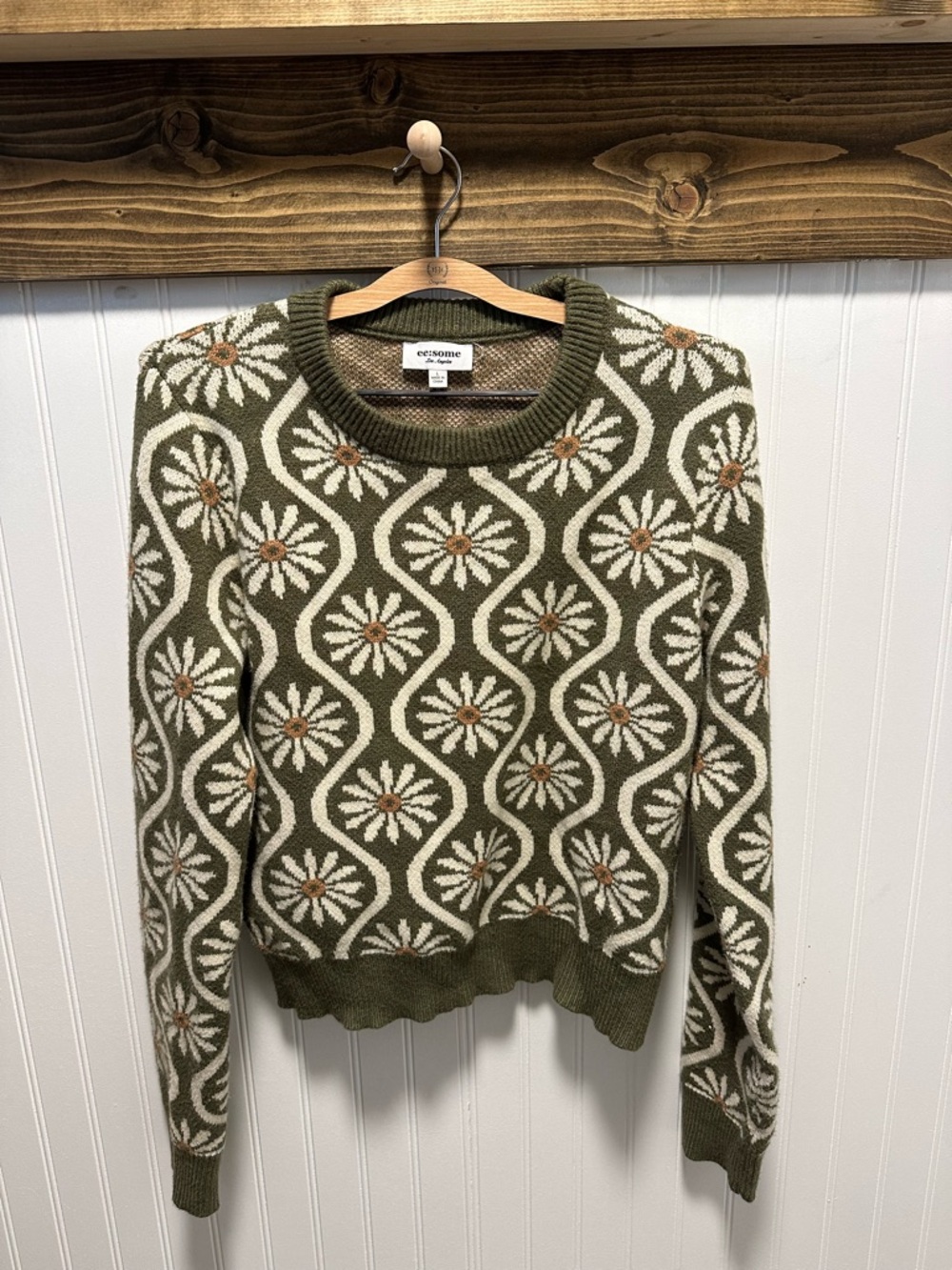 eesome Olive Daisy Jacquard Crewneck Sweater with Cream & Tan Accents dry herb